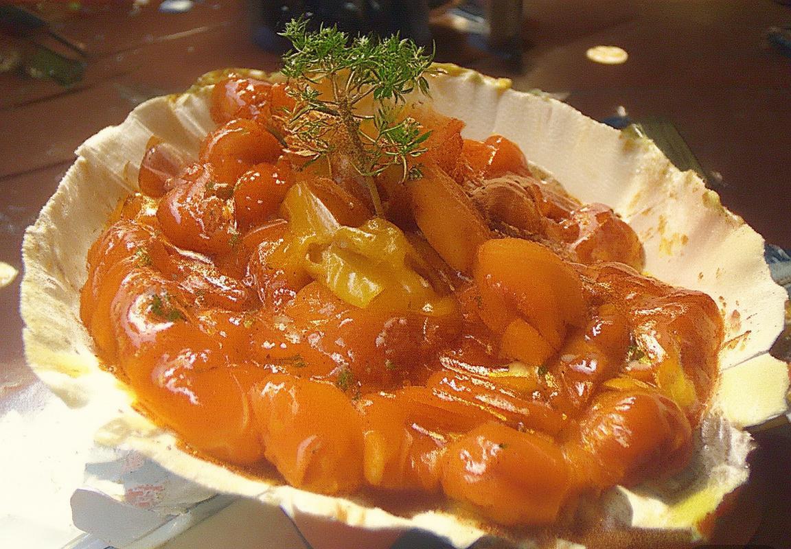 法甲巅峰对决：巴黎圣日耳曼1比0险胜摩纳哥夺冠悬念揭晓(图4)