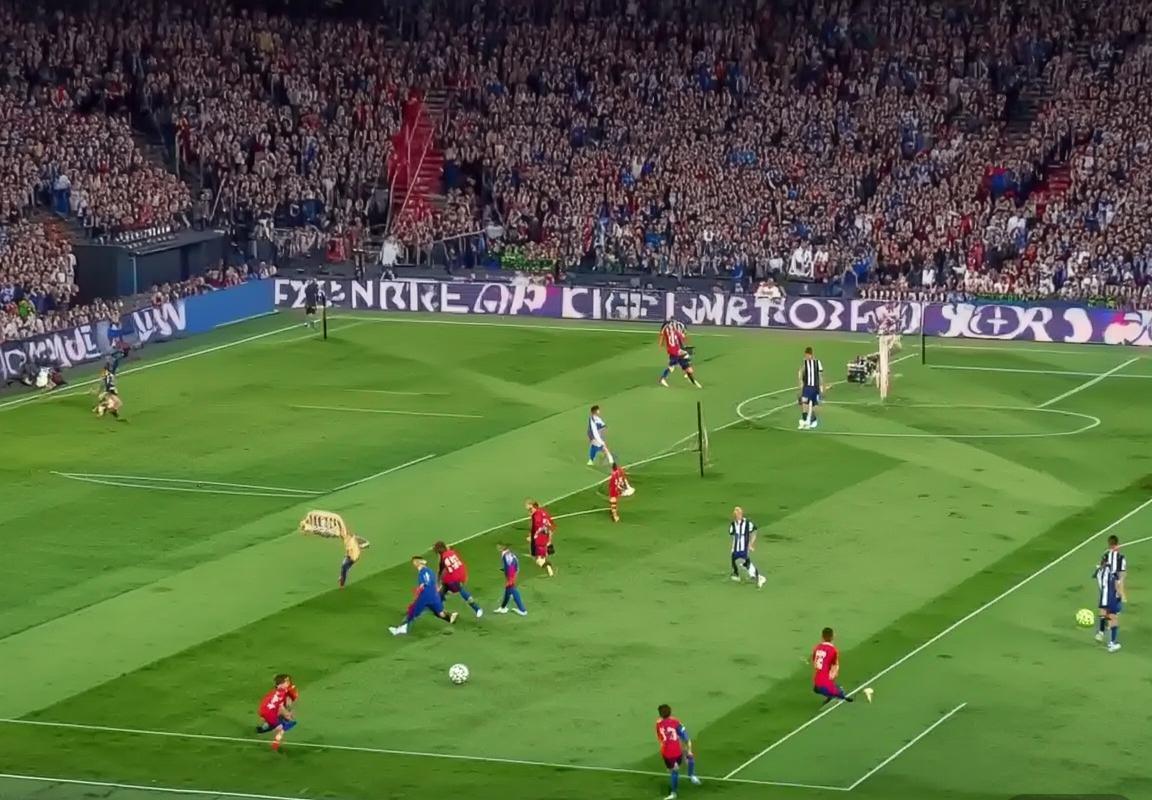 2019巴萨尤文巅峰对决：战术对决与经典瞬间回顾(图1)